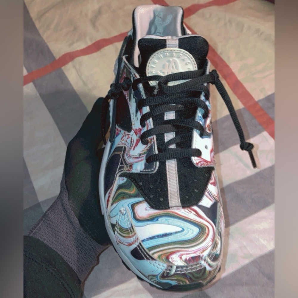 WMNS Nike - Air Huarache Marble / Tye Dye Sneakers. 8 W